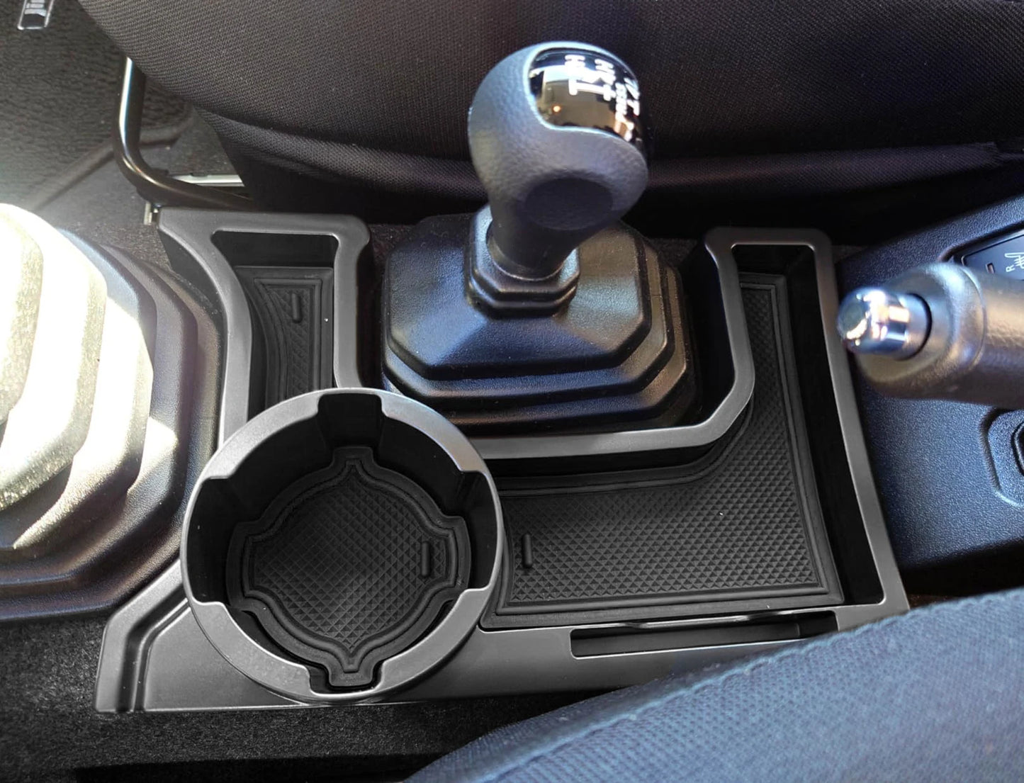 Center Console Gear Shift Storage Box with Cup Holder for Suzuki Jimny 2019–2024