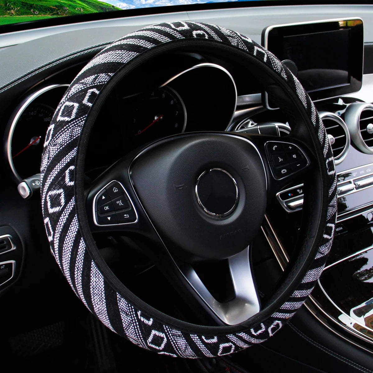 14.5-15 Inch Bohemian Linen Steering Wheel Cover Universal Breathable Non-Slip