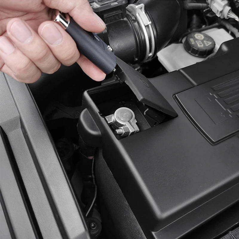 Engine Battery Terminal Cover Protection Cap for Volkswagen Tiguan 2 Passat B8