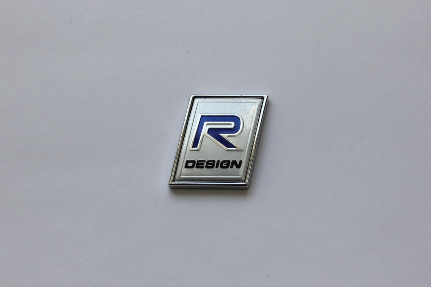 R Design Silver Blue Fender Emblem 27mm x 27mm With Adhesive