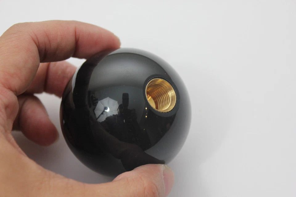 Sickspeed 8 Ball Gear Shift Knob Black & White adaptor M10x1.5 M10x1.25 M8x1.25