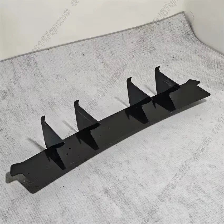 Rear Bumper Protector Style Diffuser Lip for VW Golf MK8 GTI R-Line 2021–2024