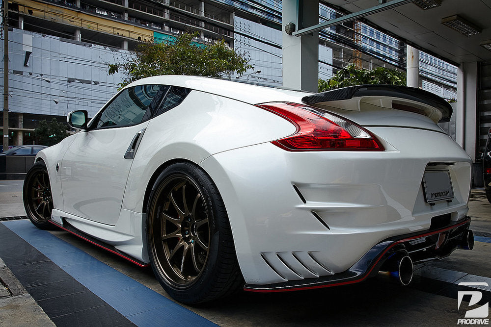 Varis Style Side Skirts (370Z 08-20)