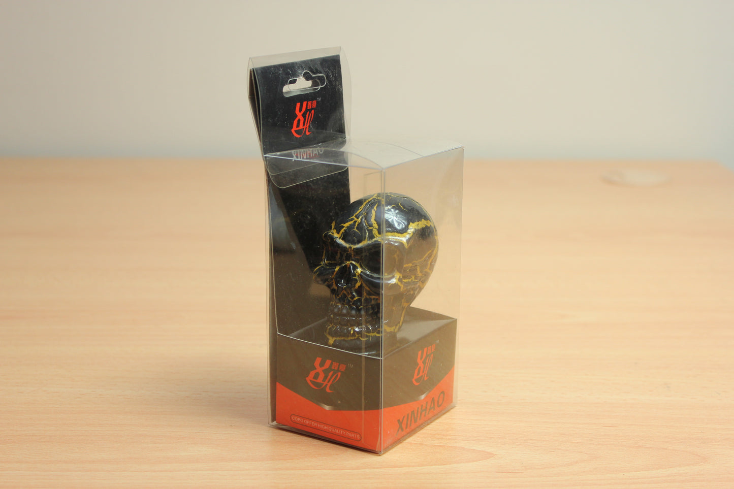 Black & Gold Skull Head Gear Knob (Universal)