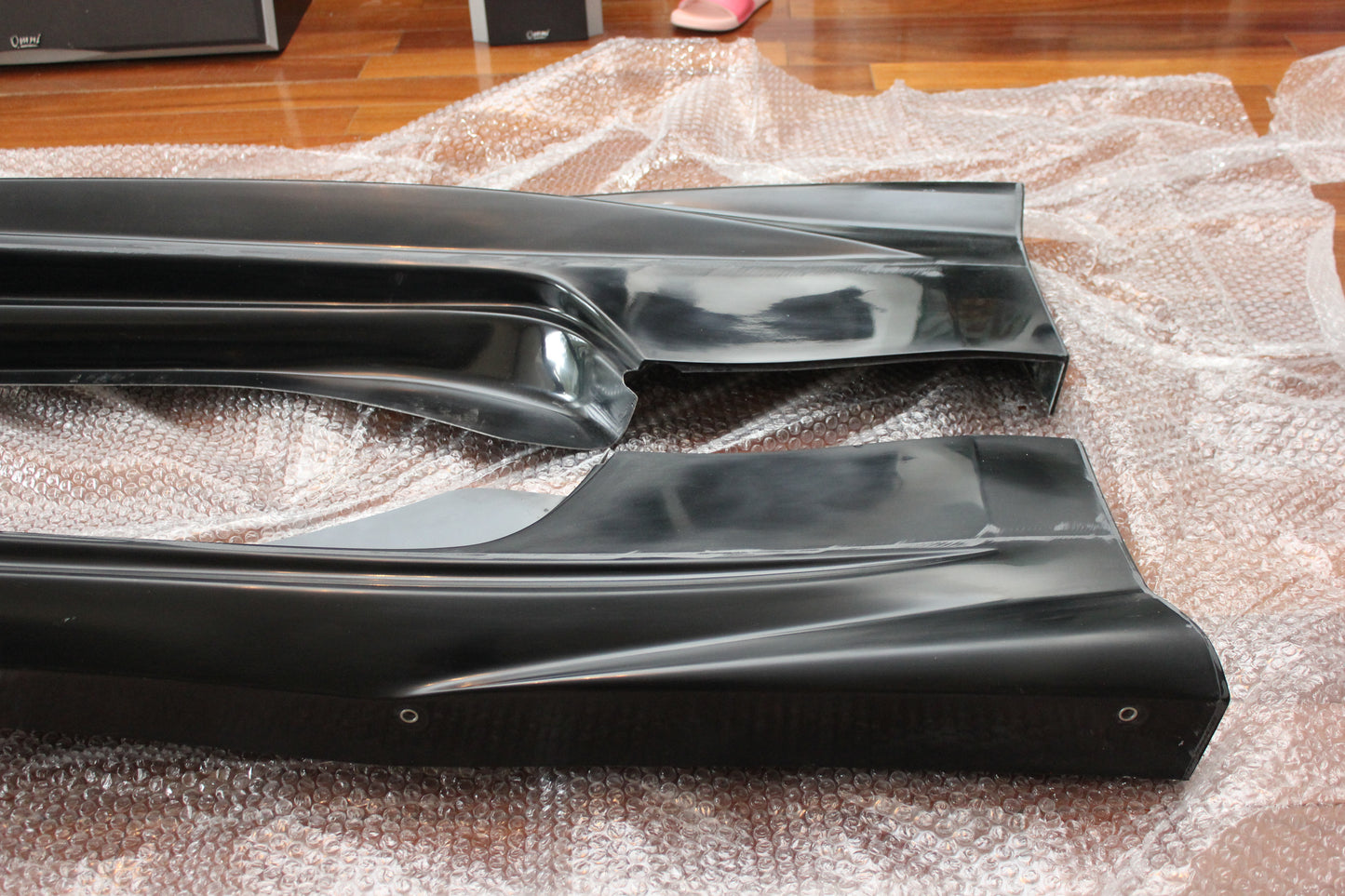 Varis Style Side Skirts (370Z 08-20)